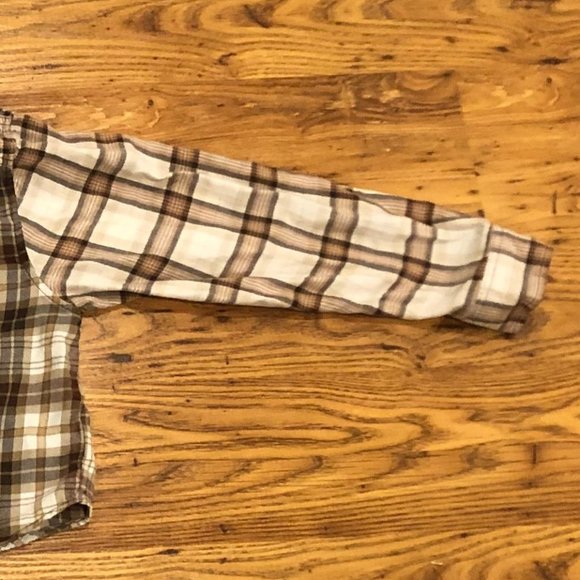 Cropped Flannel (Stitched) - Picture 3 of 4